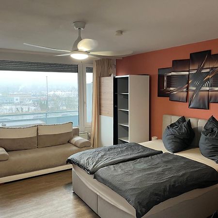 Schoenes Apartment Mit Festungsblick - Free Parking - Würzburg Buitenkant foto