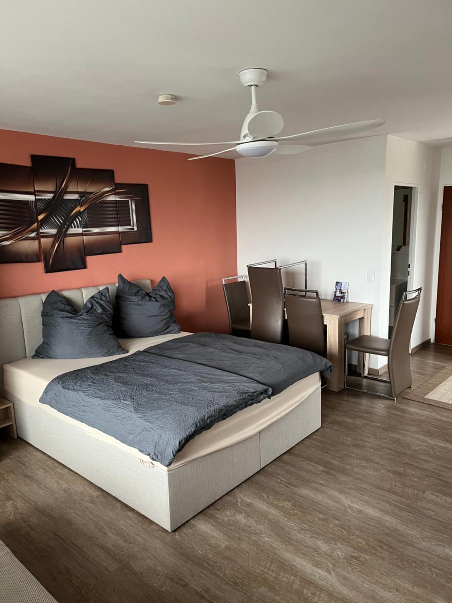 Schoenes Apartment Mit Festungsblick - Free Parking - Würzburg Buitenkant foto